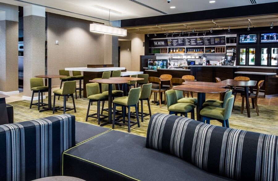 Отель Courtyard By Marriott Columbia Cayce Экстерьер фото